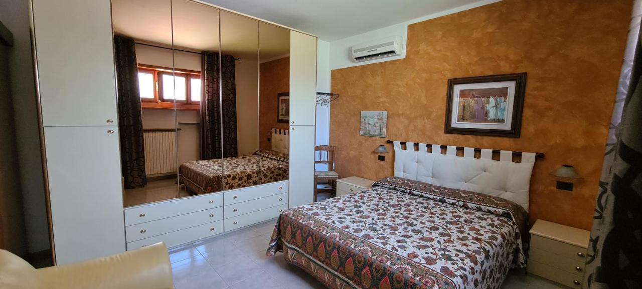 Appartamento Il Melograno بسكييرا ديل غاردا المظهر الخارجي الصورة